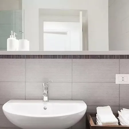 Exclusive A Few Steps From The Spanish Steps Rom