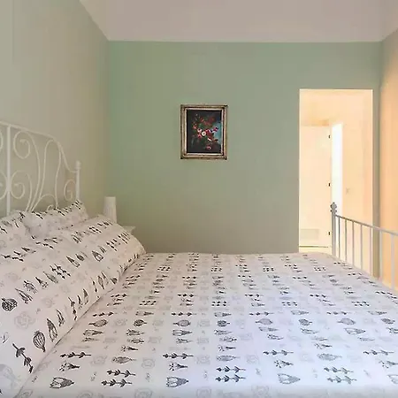 Exclusive A Few Steps From The Spanish Steps Roma