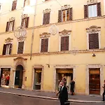 Exclusive A Few Steps From The Spanish Steps