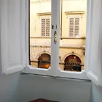 Апартаменты Exclusive A Few Steps From The Spanish Steps